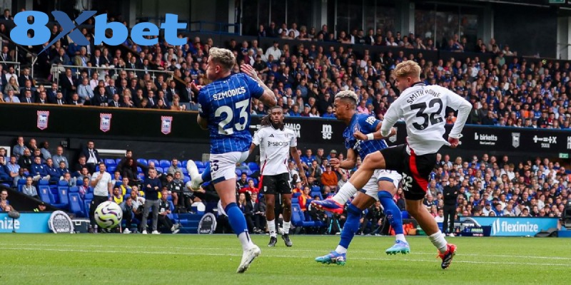 Fulham và Ipswich Town